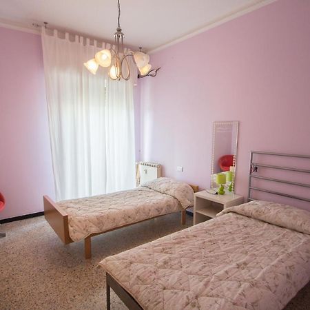 Yellow House Savona Ngoại thất bức ảnh
